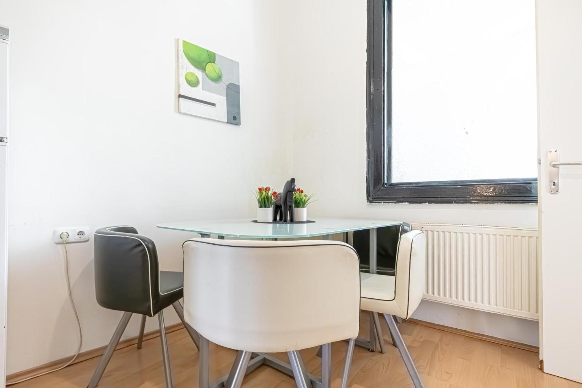 Sweet 3Br Shared Apt Near Wiener Stadthalle & Central 외부 사진