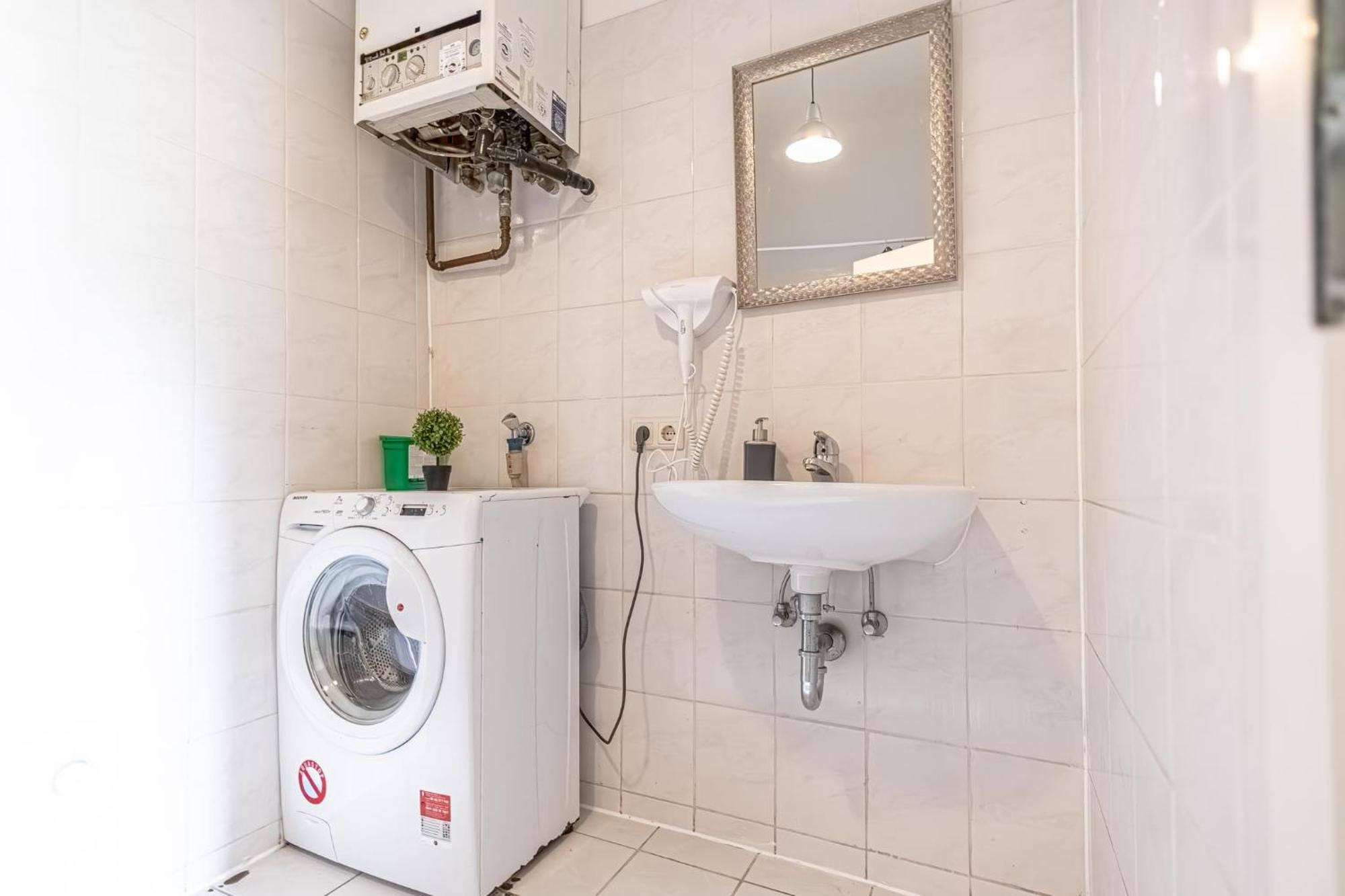Sweet 3Br Shared Apt Near Wiener Stadthalle & Central 외부 사진